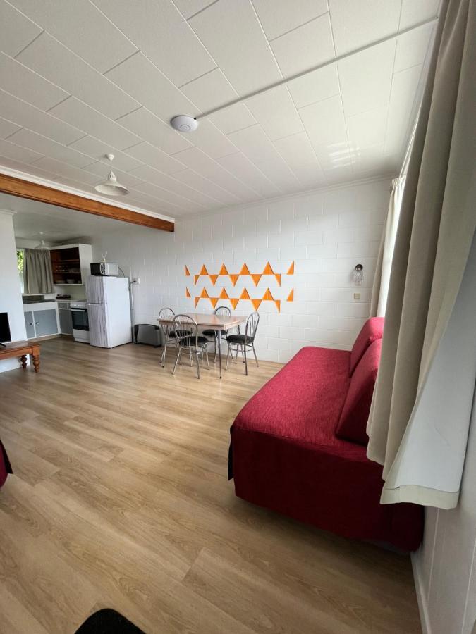 Bings Motel Μπλένχαϊμ Εξωτερικό φωτογραφία